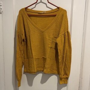 Lush Mustard Yellow V-Neck Waffle Knit Sweater - new in bag